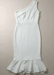 Elegant White One-Shoulder Dress