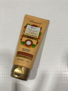 St.Botanica Rivayat Ubtan Face Cream