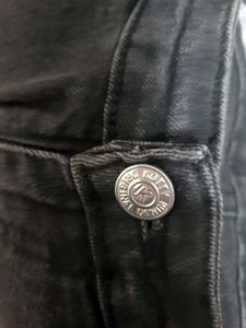 Kotty Black Straight Fit Jeans