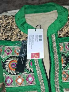 Ethnic Green Embroidered Kurta