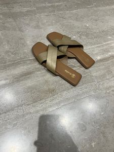 Stylish Gold Flats