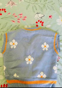 Cute Floral Knit Vest Top (women's)