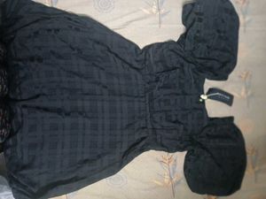 Chic Black Midi Dress with Puff Sleeves