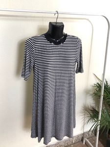 Old Navy Imported Black&amp;White Dress(Women’s)