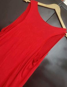 Red🔴 Sleeveless Top For 36 Bust
