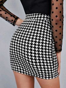 Houndstooth Mini Skirt