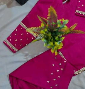 Mergenta Colour Very Beautiful Article
