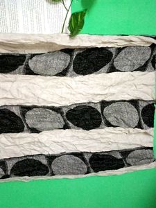 Black &amp; White Circle Scarf