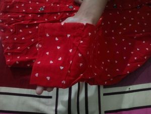 Red Heart Print Shirt