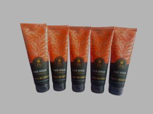 Sweet Bliss Face Scrub (75g)