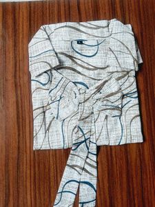 L Size Top