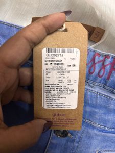 BRANDNEW Globus Jeans😍😍