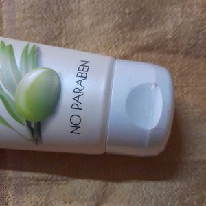 Sealed 💥 New Moisturizer