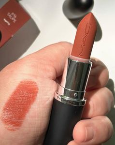 Mac maximal Lipstick 3.5 Gram Shade 616 Taupe