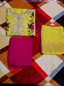 Heavy Embroidery Elegant Suit Material