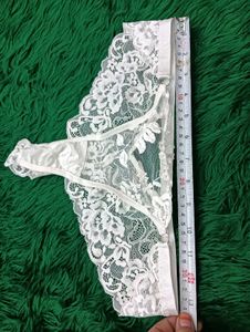 White Floral Lace 💞🆕Thong Panty