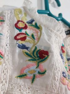 White Floral Top From Harpa