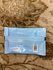 Kara Refreshing Facial Wipes
