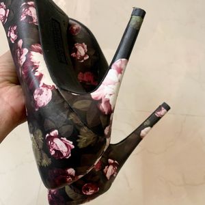 Floral Pumps