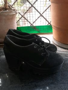 Black Heel BOOTS