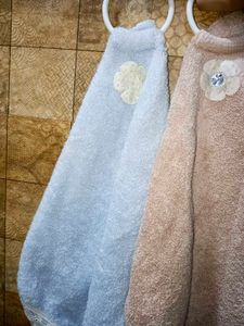 Beautiful Hand Towels Combo