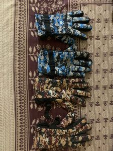 Hand Gloves men and women..