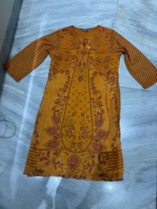 Elegant Yellow Printed Kurta Set