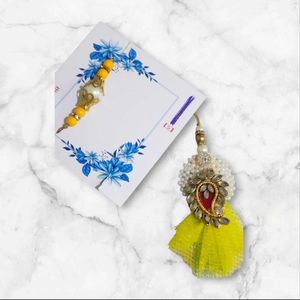 Stylish Rakhi Set For Bhaiya And Bhabhi.