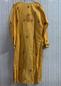 Women Lakhnavi Chikan Kurta