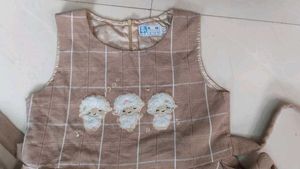 Cute Girl&#39;s Checkered Dress