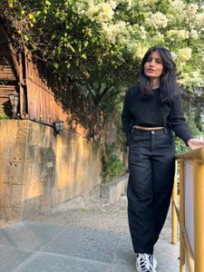 Stylish Black Wide-Leg Pants and top
