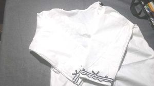 Elegant White Embroidered Short Kurta Chikankari K