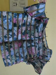 H&amp;M sheet Top