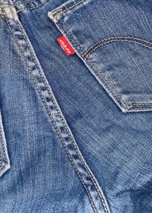 Levi’s   Low Waisted SkinnyJeans !!!