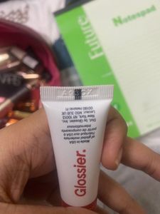 Glossier Cloud Paint - spark