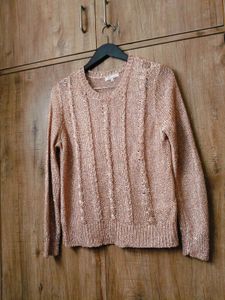 Woolen Top With Shine And New Condition