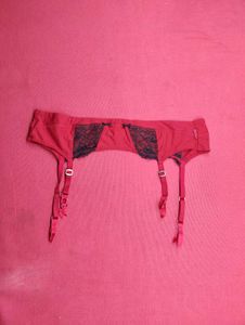 Garter Balt Size 34/36