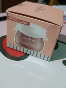 Dot and Key Glow reviving Vitamin C Pink Mask