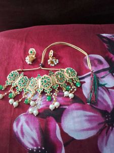 Green & Gold Jewelry Set