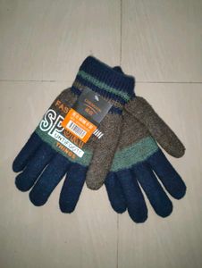 Woolen hand gloves 🧤