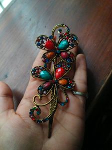Beautiful Important Hair Accessories 😘
