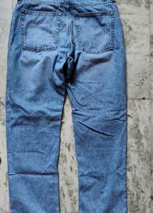 Light Wash Distressed Jeans