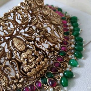 Choker Necklace