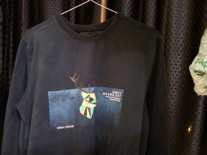 Graphic Print Sweatshirt For winters