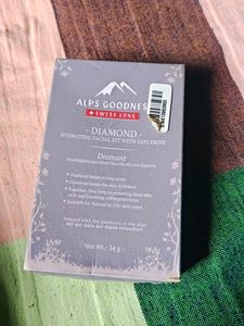 Alps Goodness Diamond Hydrating Facial Kit
