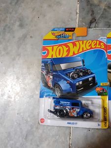 Two Combo Hot Wheels Car For Very Cheap