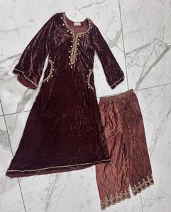 Pakistani Velvety Kurta Set Mall