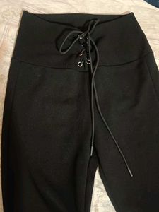 black high waist pant