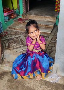 Cute Girl&#39;s Ethnic Dress