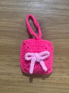 🎀 Pink Crochet AirPod Case